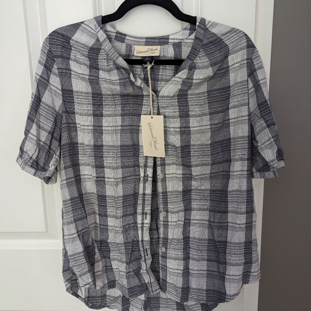 Universal Thread Short Sleeve Blue Button Up Shirt